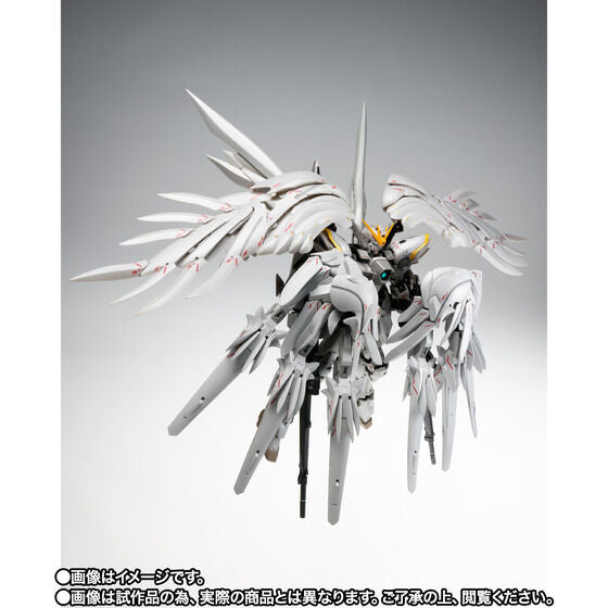 GUNDAM FIX FIGURATION METAL COMPOSITE Wing Gundam Snow White