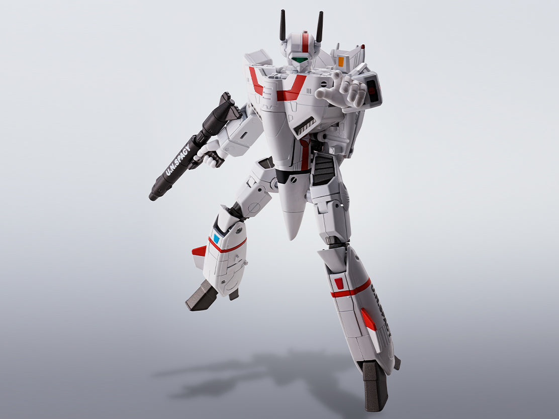 その他 BANDAI HI-L R VF-1J VALKYRIE Amazon.com: Bandai Macross HI-METAL R VF-1J Valkyrie Hikaru