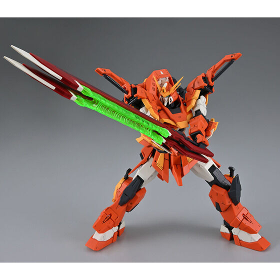 FULL MECHANICS 1/100 Sword Calamity Gundam Japan version