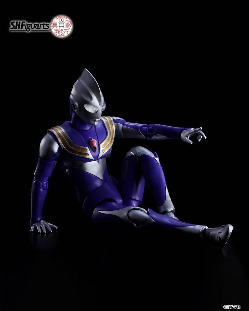 S.H.Figuarts (Shinkocchou Seihou) Ultraman Tiga Sky Type Japan version