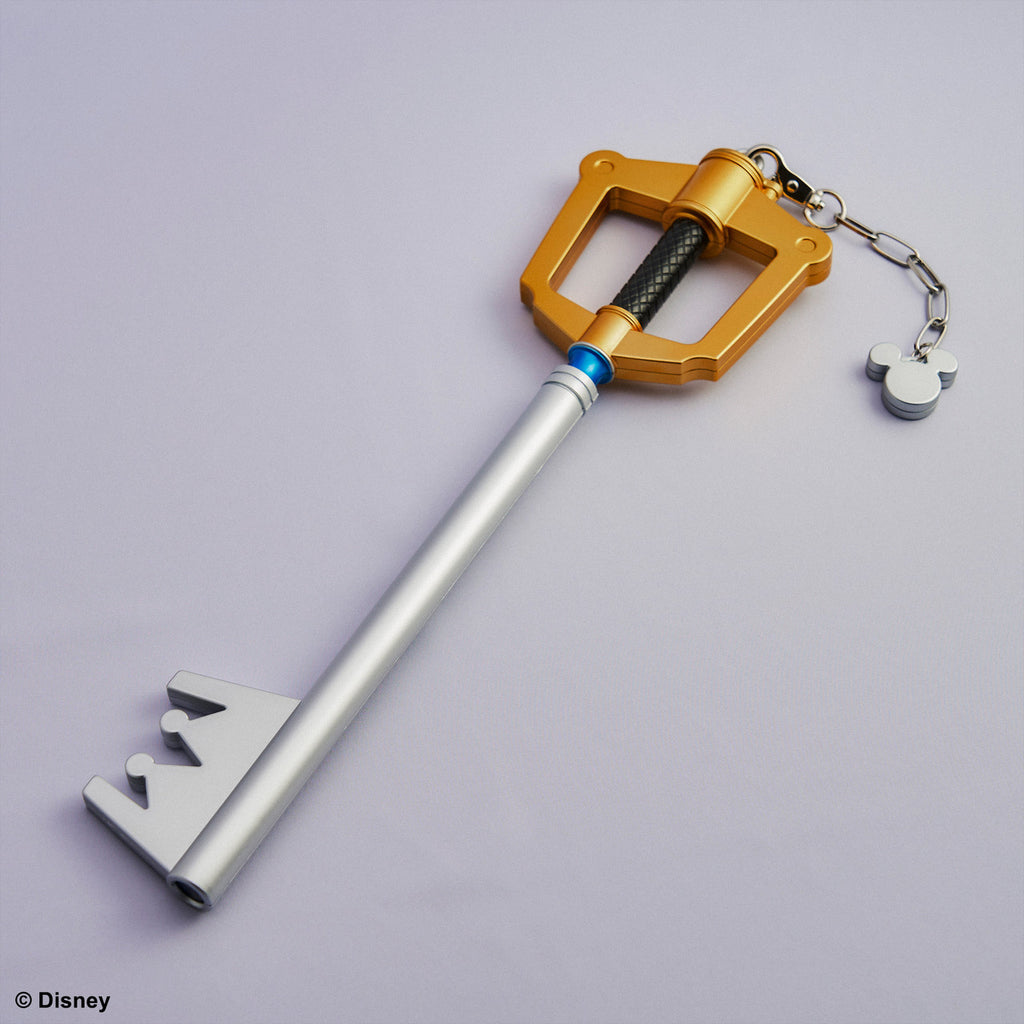 KINGDOM HEARTS Light Up Keyblade - KINGDOM KEY Ver. 2 Japan version