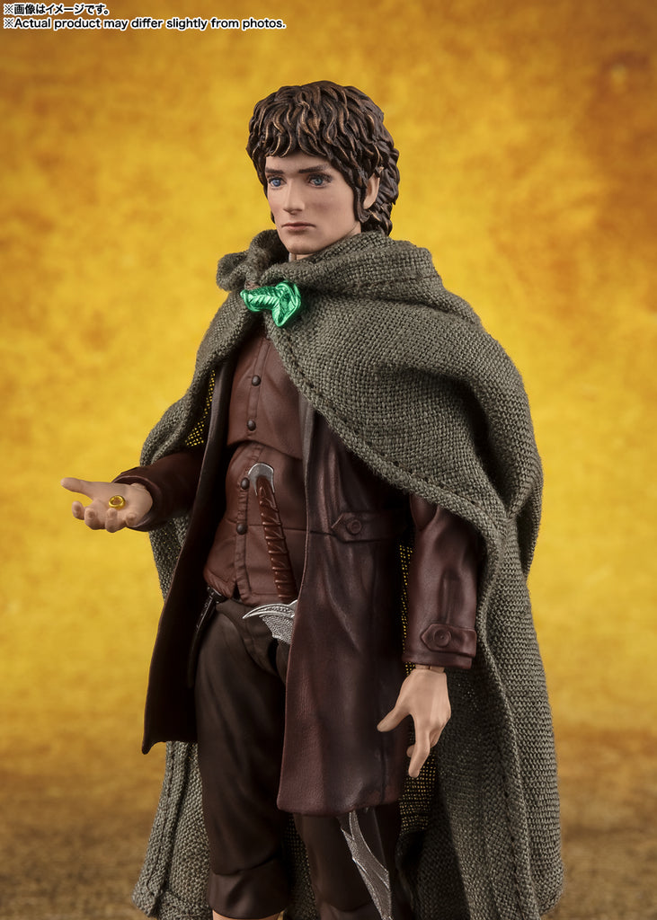 Bandai S.H.Figuarts Frodo Baggins & Gollum (Lord of the Rings) Japan version