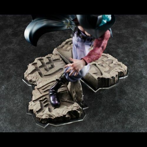 Portrait.Of.Pirates ONE PIECE NEO-MAXIMUM Dracule Mihawk Japan version